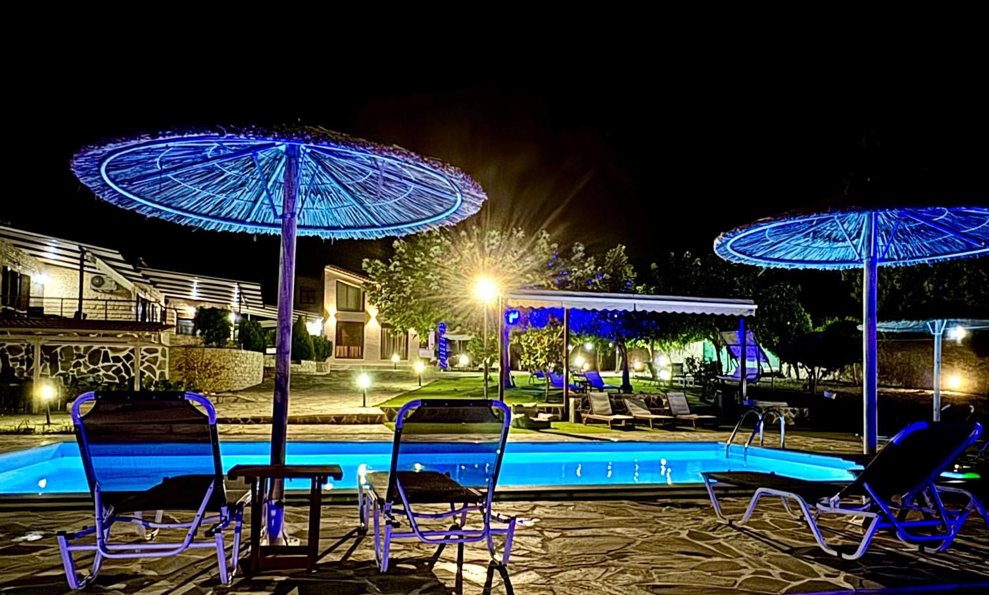 Rouga Paradise Resort Vonitsa Esterno foto